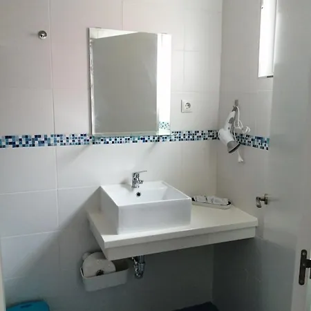 Homestay Casa Carolina Teo